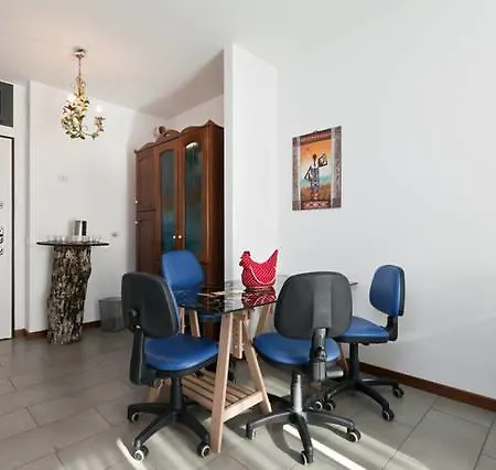 Apartman Emilio Gola Milánó